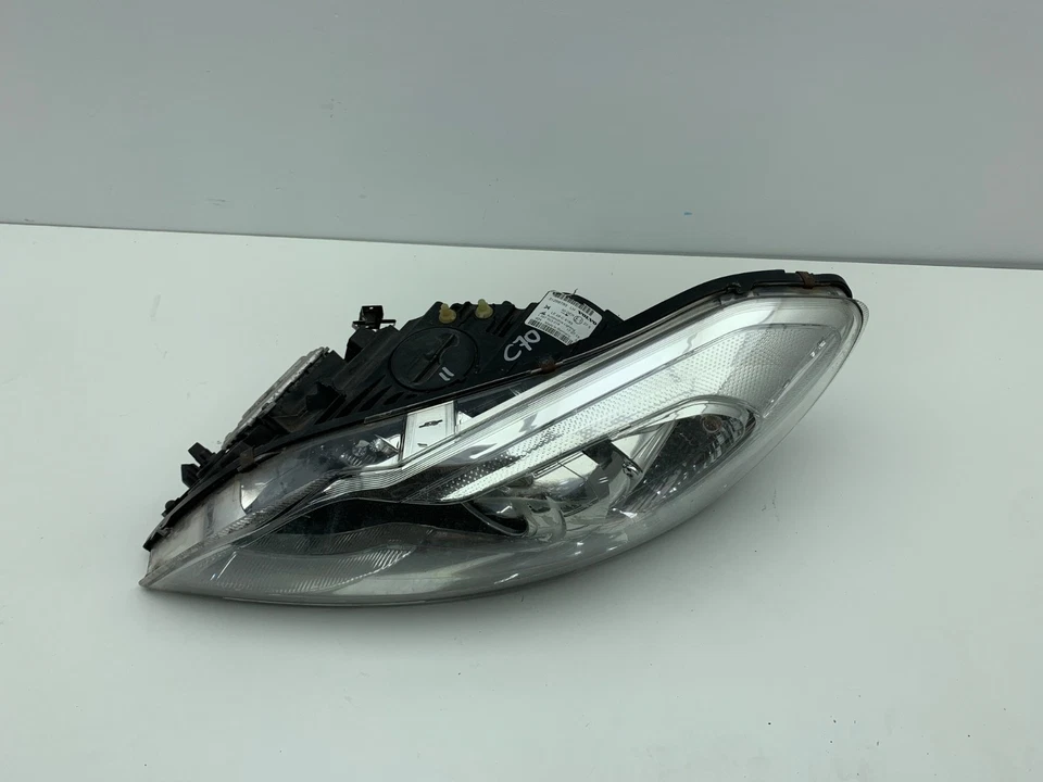 VOLVO C70 MK2 FRONT PASSENGER LEFT SIDE XENON HEADLIGHT 31299790 - Image 2 of 4