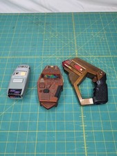 Star Trek Toy Phaser Communicators, Tricorder Lot For Parts See Info