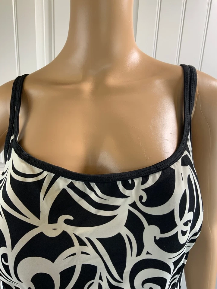 Longitude Women's Swim Suit Size 18 Black White Swirly Pattern Spaghetti Straps - Image 3 of 4