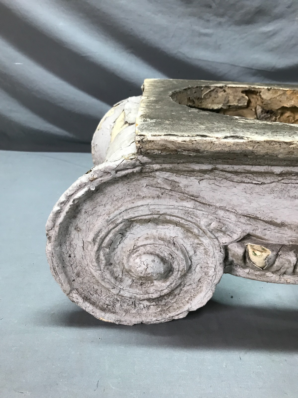 1 Antique VTG Neoclassical Plaster Column Capital Architectural Salvage 1391-25B