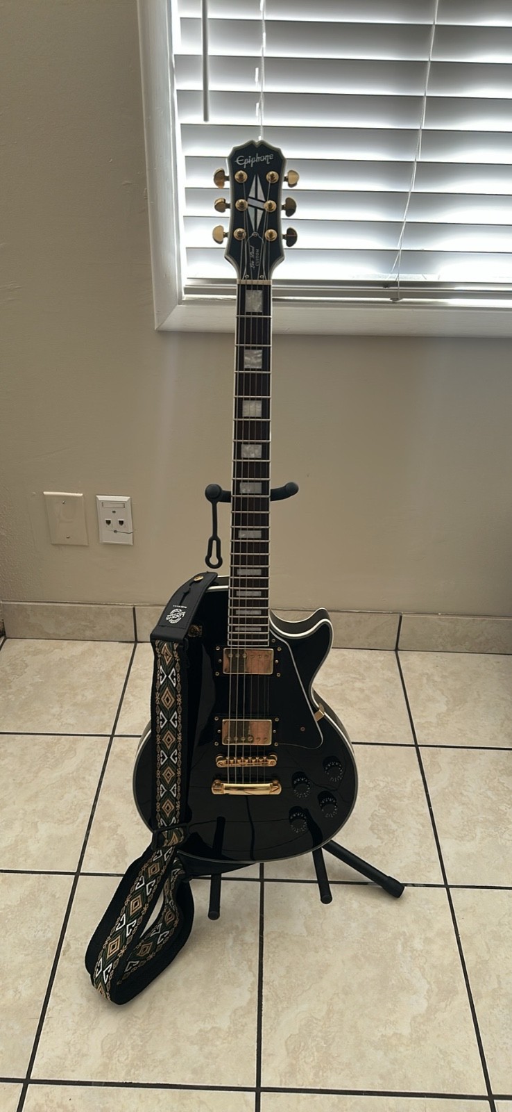 LES PAUL CUSTOM BLACK