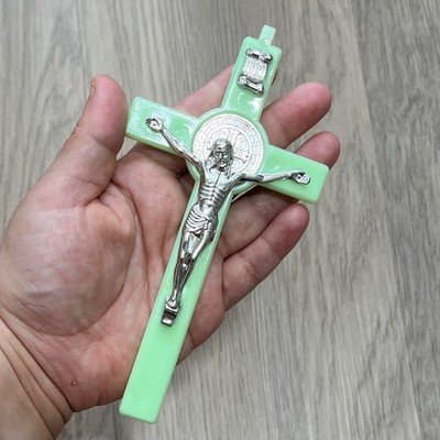 Glow in Dark St Benedict Crucifix Wall Cross Catholic Luminous Crucifijo