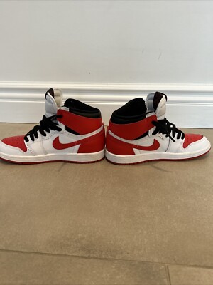 Jordan 1 High Heritage