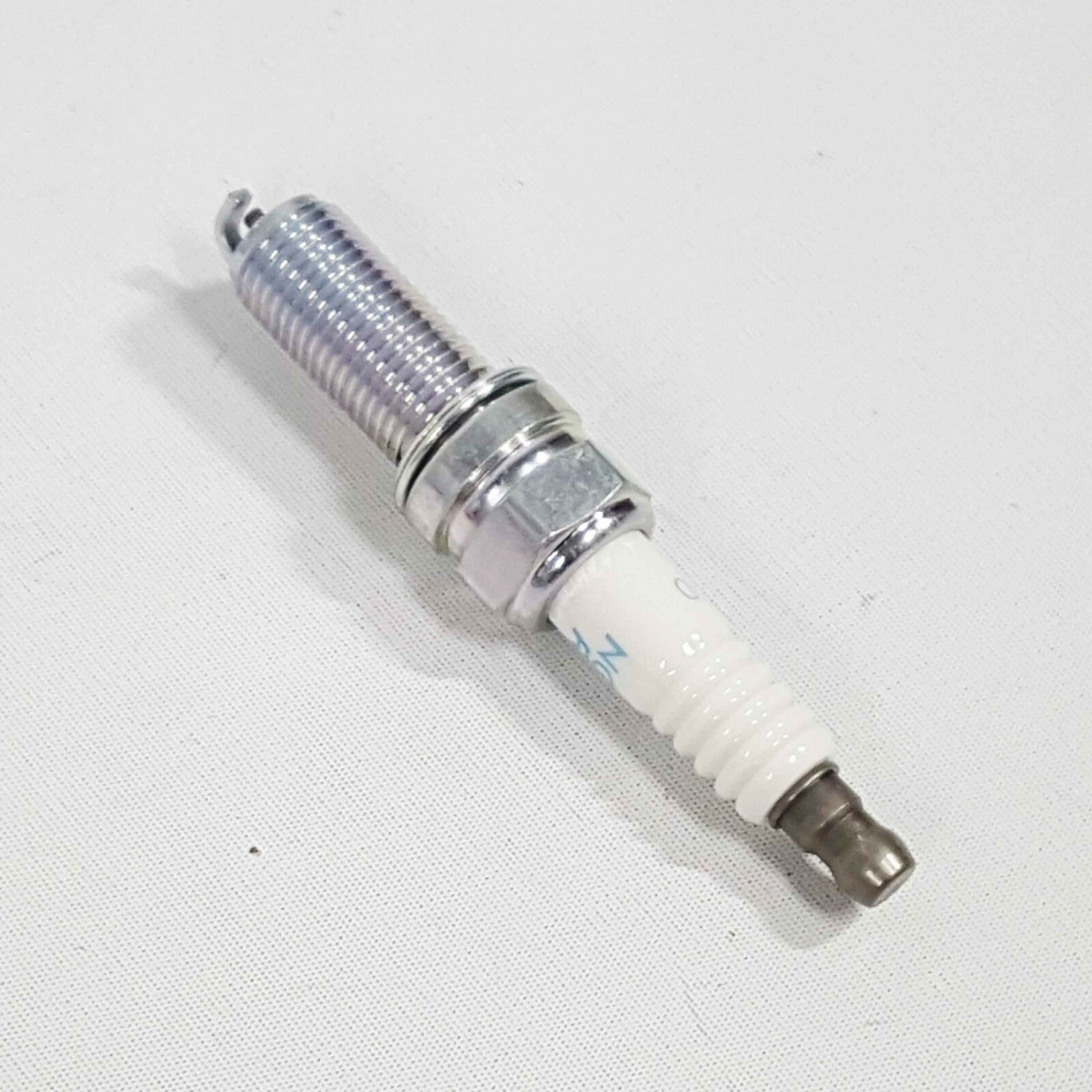 Купить Genuine 1884310062 OEM For Kia (Hyundai) NGK Spark на Аукцион из Америки с доставкой в