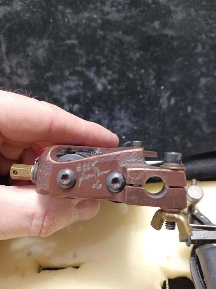 LOTE MÁQUINA DE TATUAJE de colección AARON CAIN PULSE RICH T MÁS Foto 3 de 4