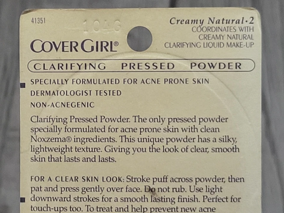 CoverGirl CREAMY NATURAL 2 ~ Clarifying Translucent Powder Acne Prone Skin (#D2 - Image 2 of 2