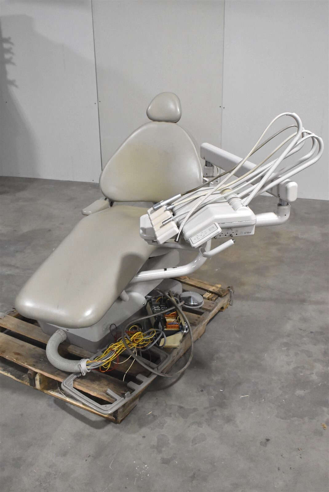 Adec 1040 Dental Dentistry Ergonomic Exam Chair Operatory Set Up Package eBay