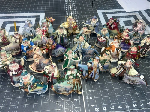 29Pc Lot Thomas Kinkade Old World Santas + Heirloom Christmas  Ornaments (2003)