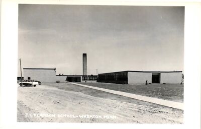Vintage Postcard RPPC- J.E. PEARSON SCHOOL, WHEATON, MN 1900s