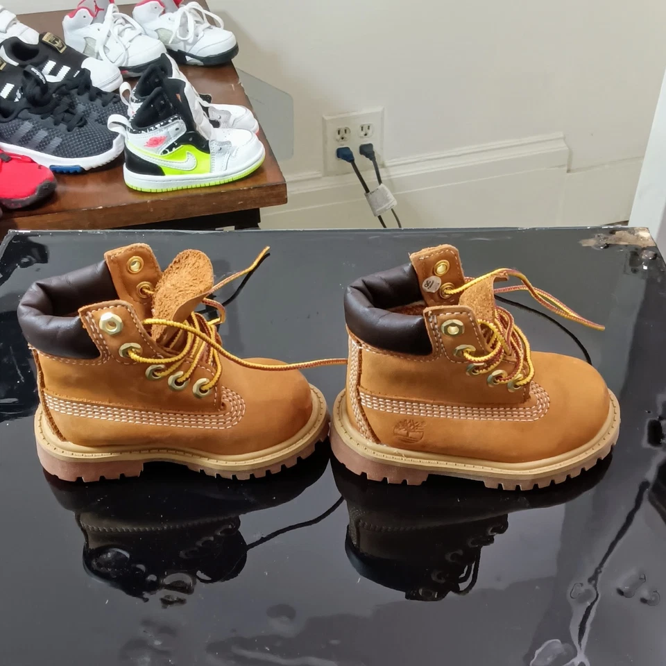 [TB012809713] Timberland 6 pulgadas BOTA PREMIUM 'TRIGO' para niños pequeños Foto 3 de 4