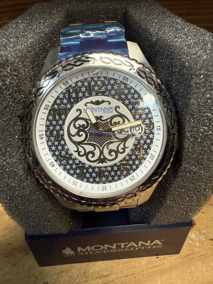 Montana Silversmith Reloj Hombre Clásico Analógico Alambre de Púas Chapado en Acero y Oro Foto 3 de 4