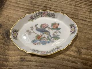 Wedgwood Kutani Kranich Blumen Bone China ovale Schmuckschale