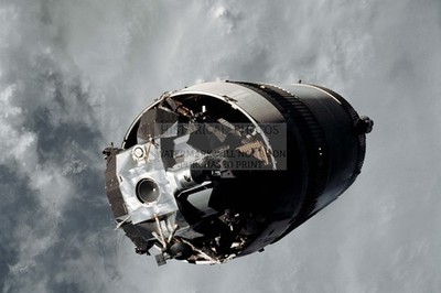 LUNAR MODULE SPIDER ATTACHED TO S IVB STAGE OVER EARTH 1969 4X6 PHOTO