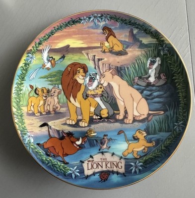 Disney's Musical Memories Future Lion King of Pride Rock PlateBradford Exchange