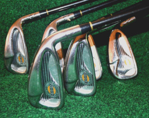 Confidence Golf Zoom Hot Spot 3-4-6-7-8-9-Iron Set Stiff Graphite