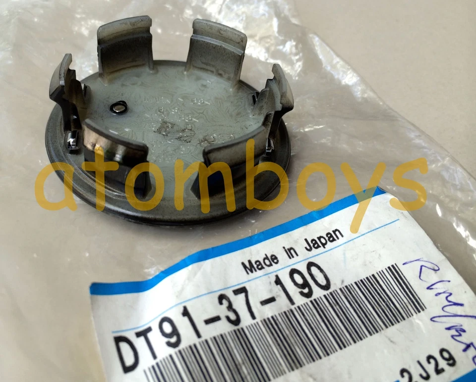 GENUINE MAZDA 2 BLACK WHEEL RIM CENTER HUB CAP 52mm DT91-37-190 - Изображение 3 из 3