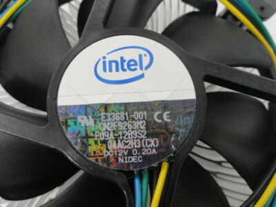 Kühlkörper & Lüfter für Core 2 Duo LGA775 (E33681-001 F09A-12B9S2) REF