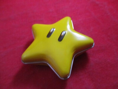 New Super Mario Bros. Nintendo Wii DS 2009 Star Candy Container Tin