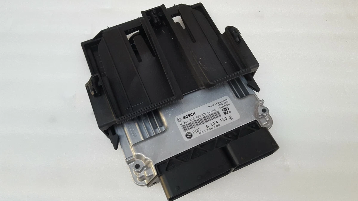 Original BMW Diesel Motor Steuergerät ECU DDE 8574752 Bosch