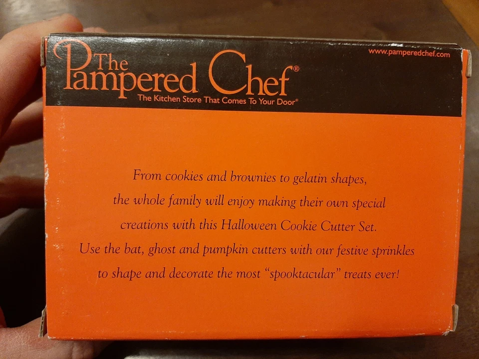 Juego de 3 cortadores de galletas de Halloween Pampered Chef #1097 con instrucciones y recibo Foto 2 de 3