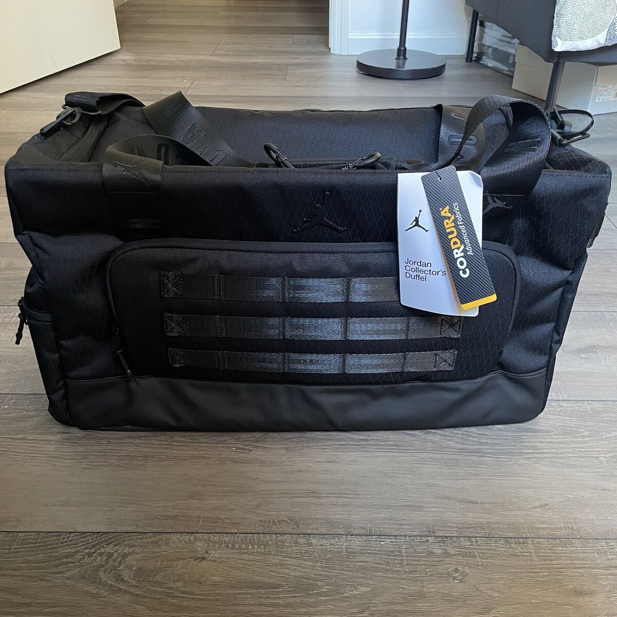 Nike Jordan Cordura Collectors 44L Duffle Bag Black (IN HAND Nike Jordan Cordura Collectors 44L Duffle Bag Black (IN HAND
