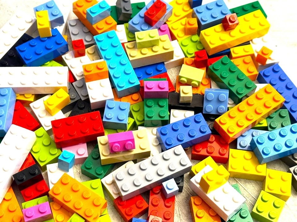 100 LEGO Basic Bricks Blocks Sizes 1x1 1x2 2x2 2x4 2x6 bulk lot mix colors large - Image 3 of 4