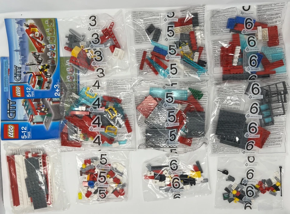 LEGO City 7945 Estación de Bomberos Pasos 3-6 Bolsas Selladas Sin Caja *INCOMPLETO* Foto 3 de 4