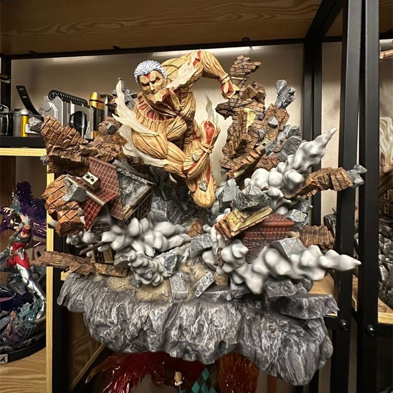 The Armored Titan Resin Statue CHIKARA Studio Collectibles 60cm