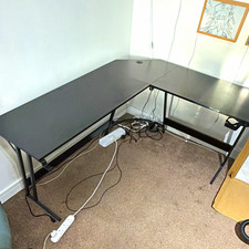 Black L-Shaped Corner Computer Desk Workstation with Cable Tray & Grommet Hole