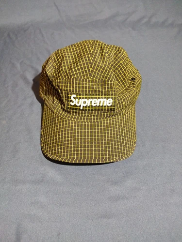Chapeau Supreme 2 panneaux vert à carreaux SS 21