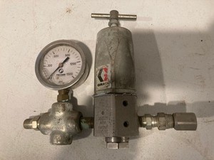 Graco 222121 Mini High Pressure Corrosion Resistant Fluid Regulator 1500 Max psi