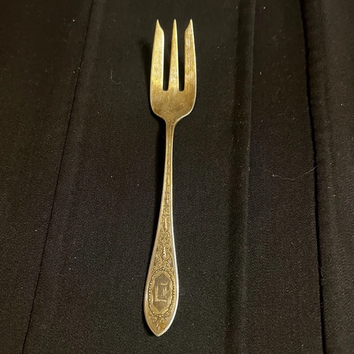 1907 Antique WHITING "Adam" Sterling Silver 6.25" Serving Fork 27gr