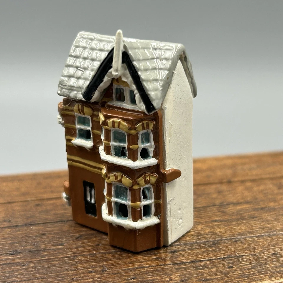 Miniature Dolls House For Nursery 1:12 Warwick miniatures pewter painted - Image 3 of 4