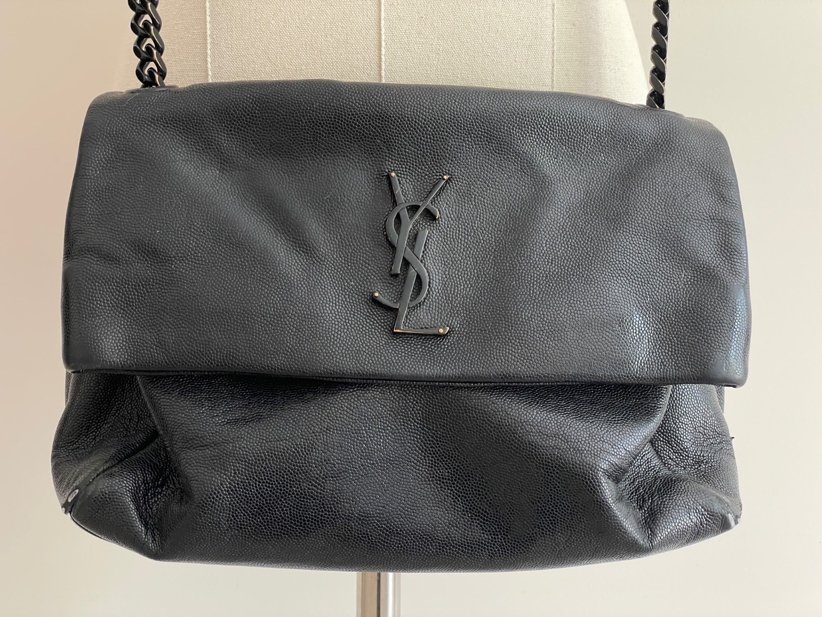 SAINT LAURENT Grain De Poudre Medium West Hollywood Monogramma Pieghevole Nero