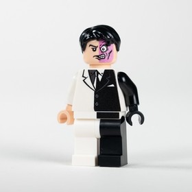 LEGO Batman I Original Two Face Minifigure bat004 From 7781 2006 (UV PRINTED)