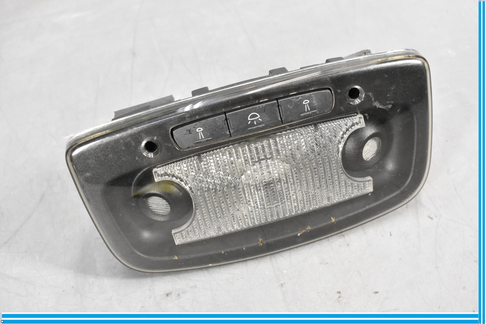 Maserati Quattroporte 2003-2012 Dome light