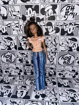 Barbie Mattel Petite Fashion Puppe Bekleidet Grübchen Brünette Fashionista Karriere