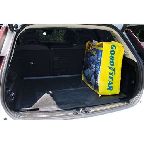 Copriauto Telo Antigrandine Goodyear Volvo V90 2016 - - Foto 6 di 9