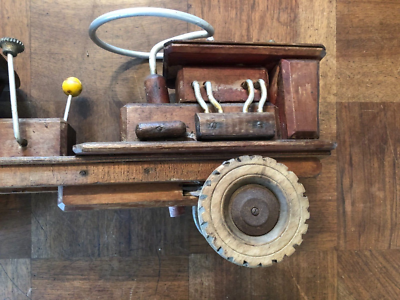 Porteur en bois TRACTEUR - https Porteur en bois TRACTEUR - https