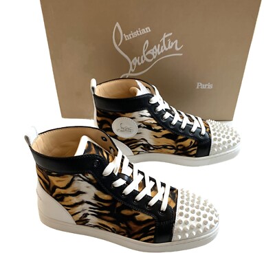 NEW Christian Louboutin Unisex Lou Spikes Sneaker size 40EU NEW Christian Louboutin Unisex Lou Spikes Sneaker size 40EU