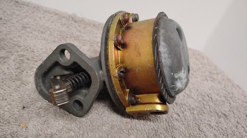 NOS ( New Old Stock ) CAPAC Factory Rebuilt Fuel Pump # 4657R. ( 00 ) - Picture 4 of 10