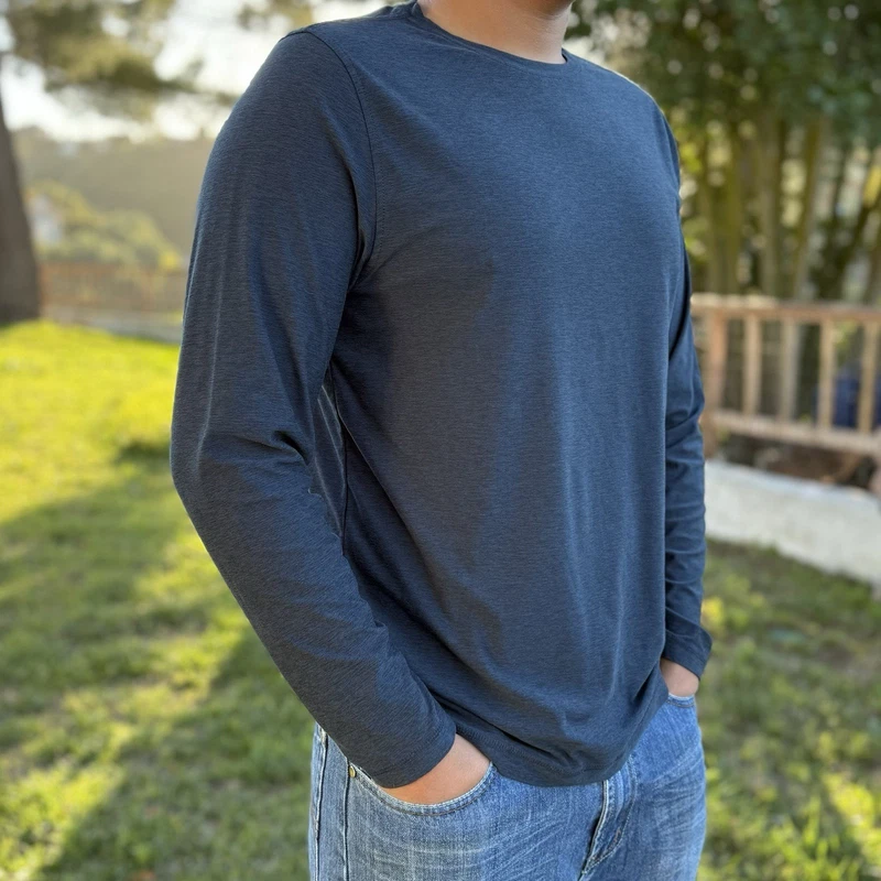 vuori heather long sleeve strato tech performance shirt