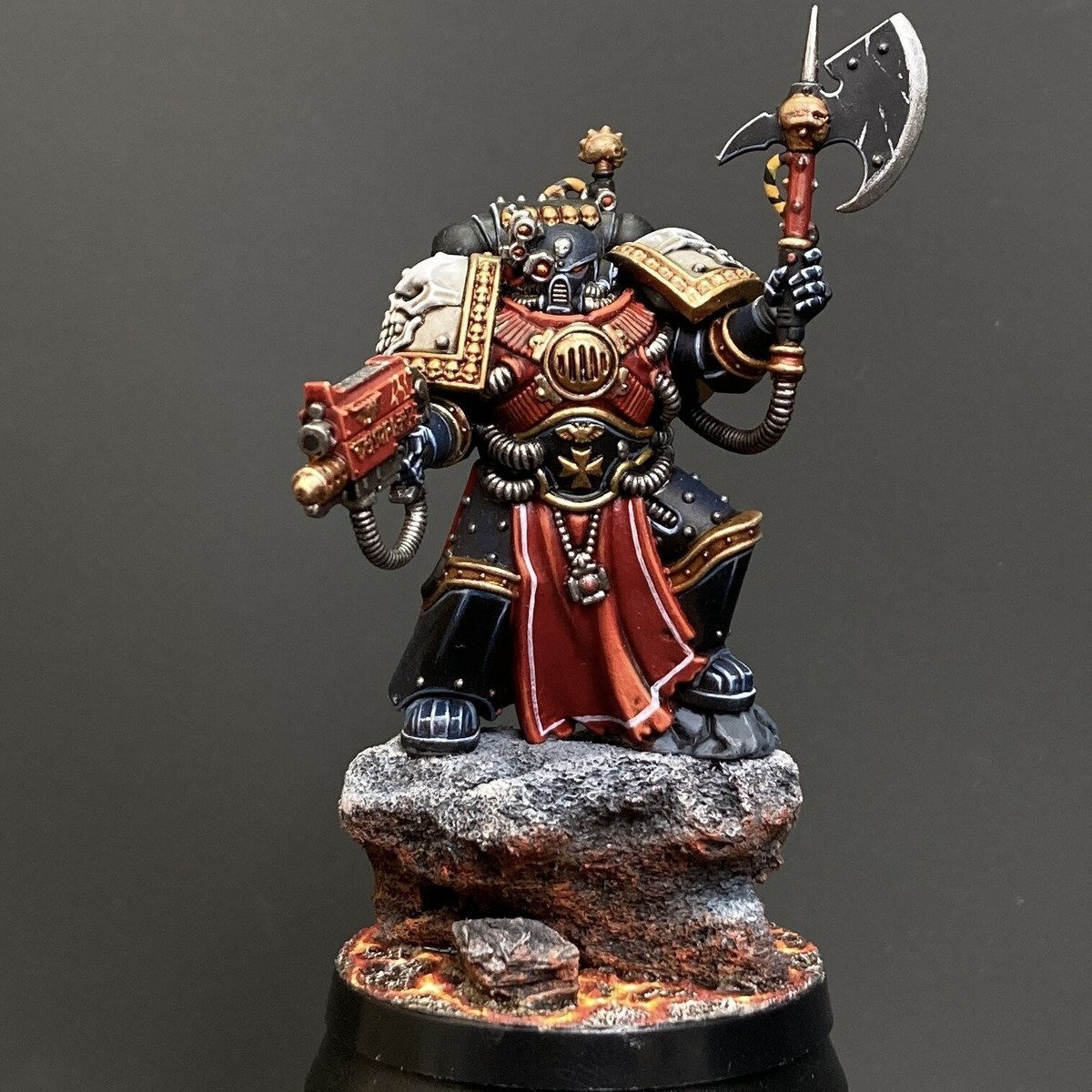 Warhammer 40k: Black Templars Castellan - Miniaturina Space Marine Nuovissima Games Workshop