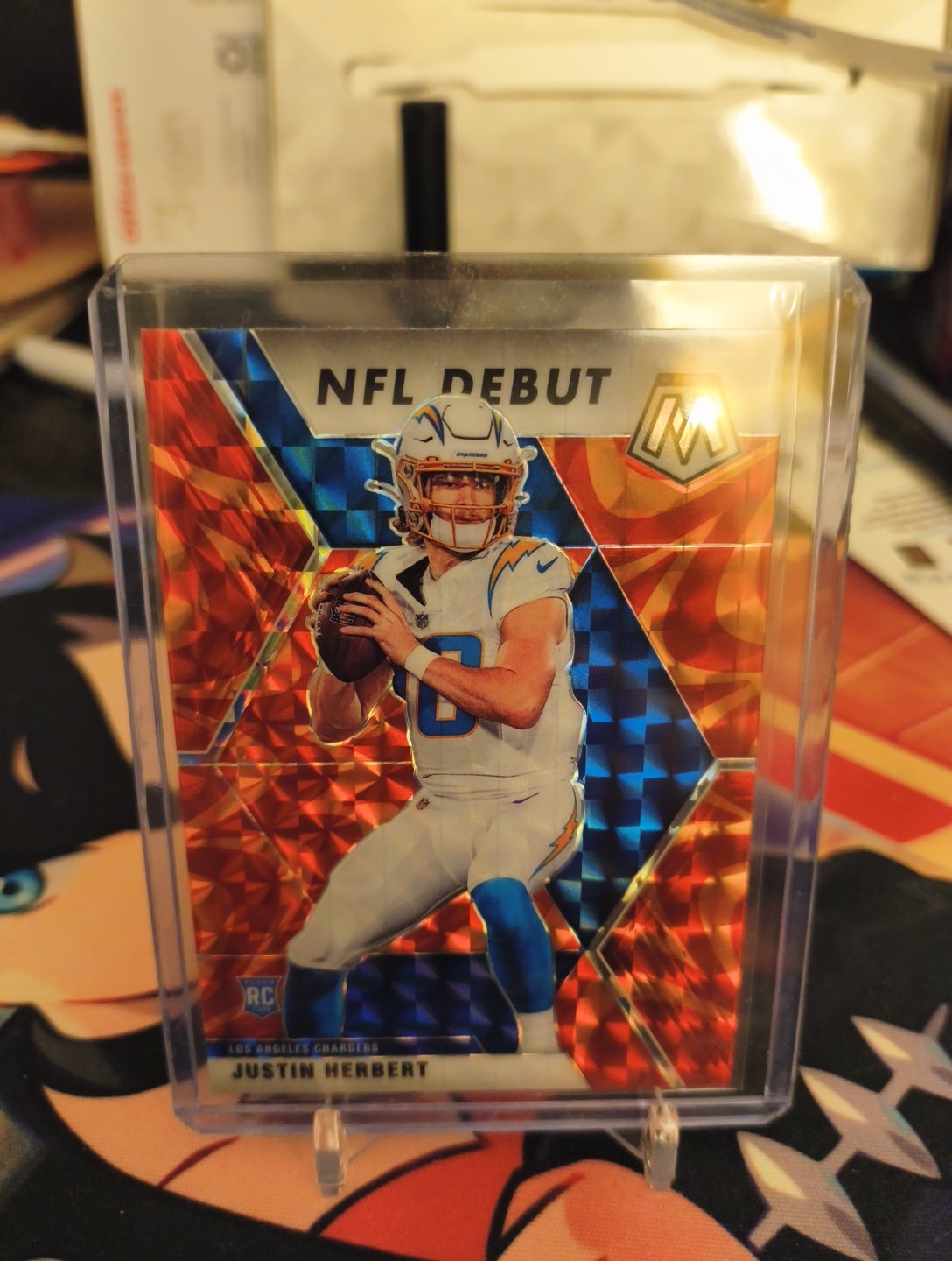 2020 Panini Mosaic - NFL Debut Justin Herbert #263 Mosaic Reactive Orange Prizm
