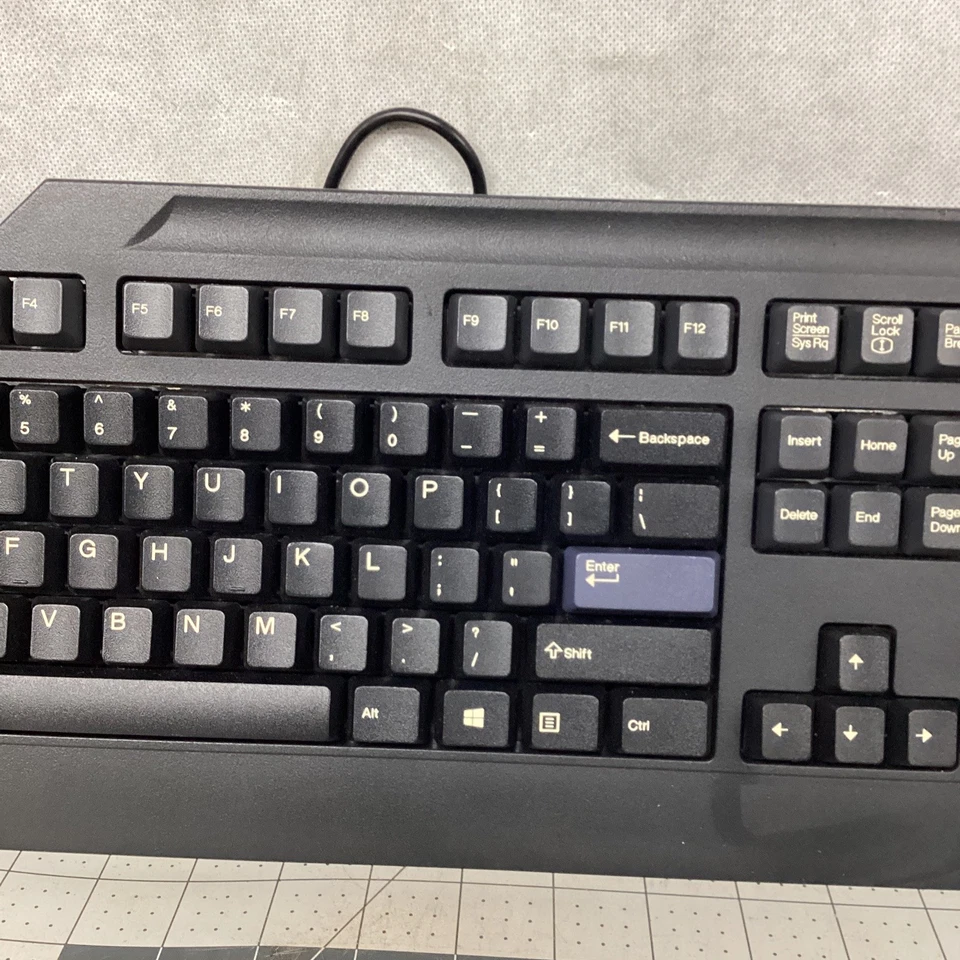 Lenovo KB-1021 Wired USB Preferred Pro Series Black Keyboard US English - Image 3 of 4