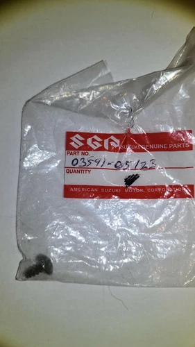 SCREW, REAR COMB
