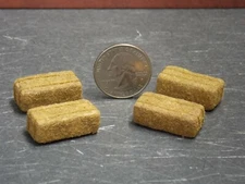 Dollhouse Miniature Farm Hay Bales Set 4 1:48 1/4 quarter inch scale B480 B481