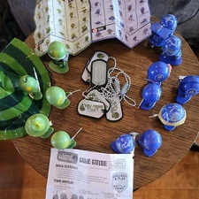 Awesome Little Green Men Battle Game. 