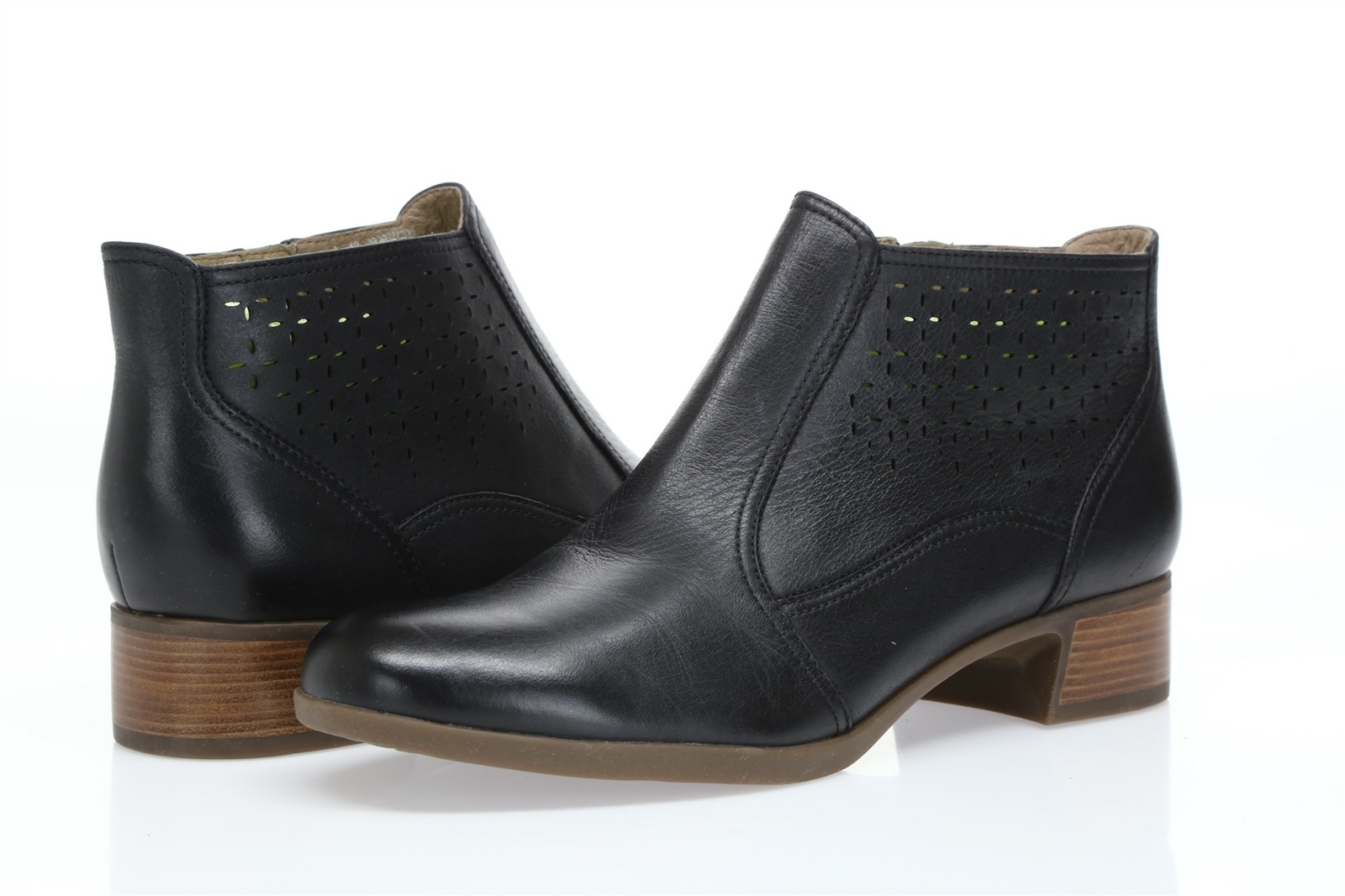 dansko women's liberty ankle bootie