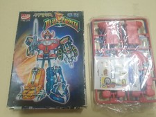 Vintage ko power ranger megazord robot japanese model kit